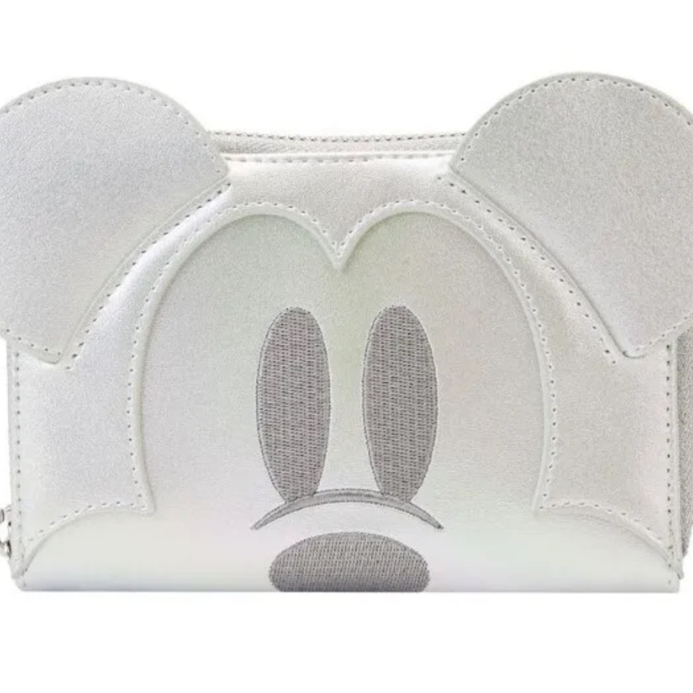 New Loungefly Disney 100th Platinum Mickey Mouse Wallet (Limited Edition)​